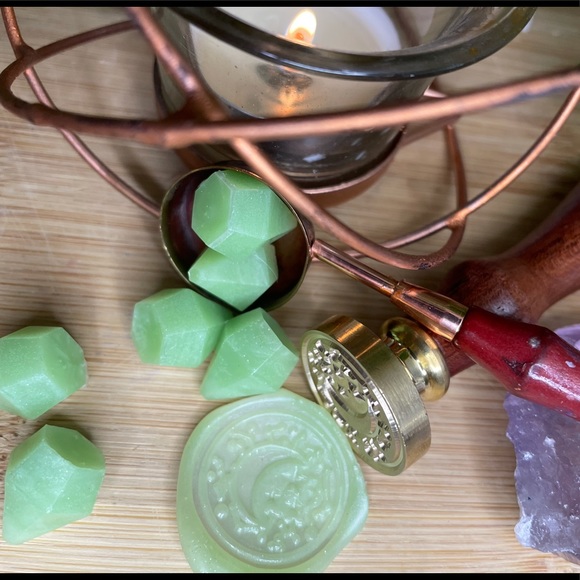 Diamond Wax Melts - Picture 2 of 3